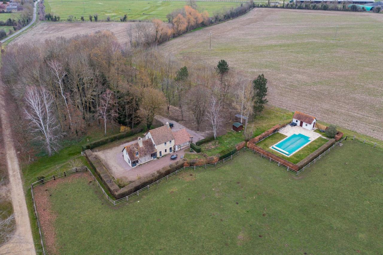 La Maison Corniere Bieville-en-Auge Exterior photo