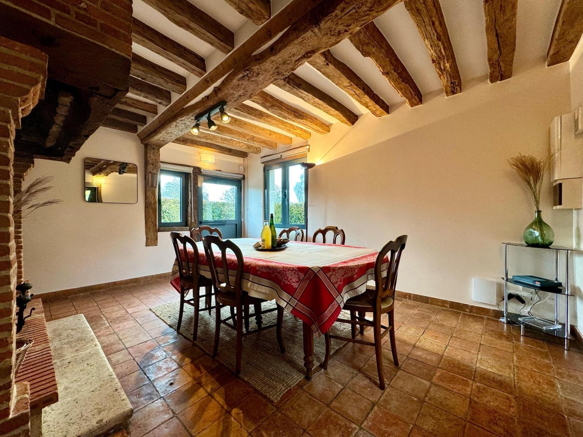 La Maison Corniere Bieville-en-Auge Exterior photo